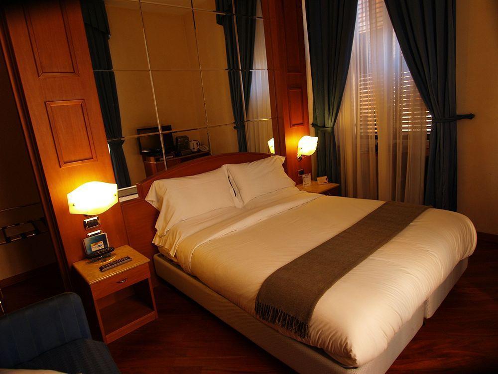 69 Manin Street Roma